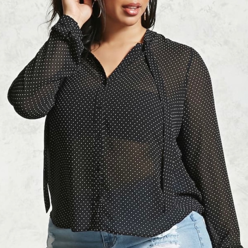 Forever 21+ Black and White Polka Dot Blouse With Neck Tie Size 0X